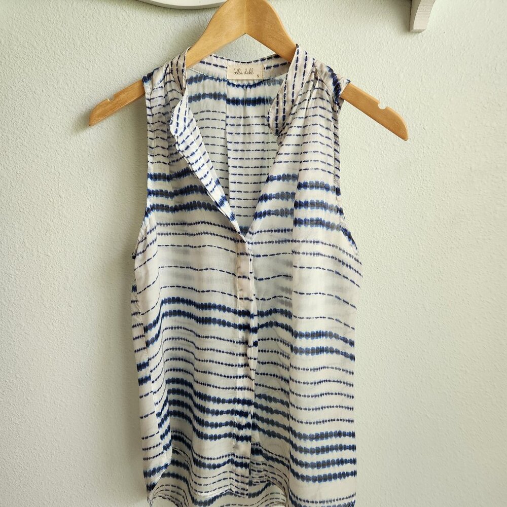 Bella Dahl White And Blue Tissue Weight Sleeveless Top Size S